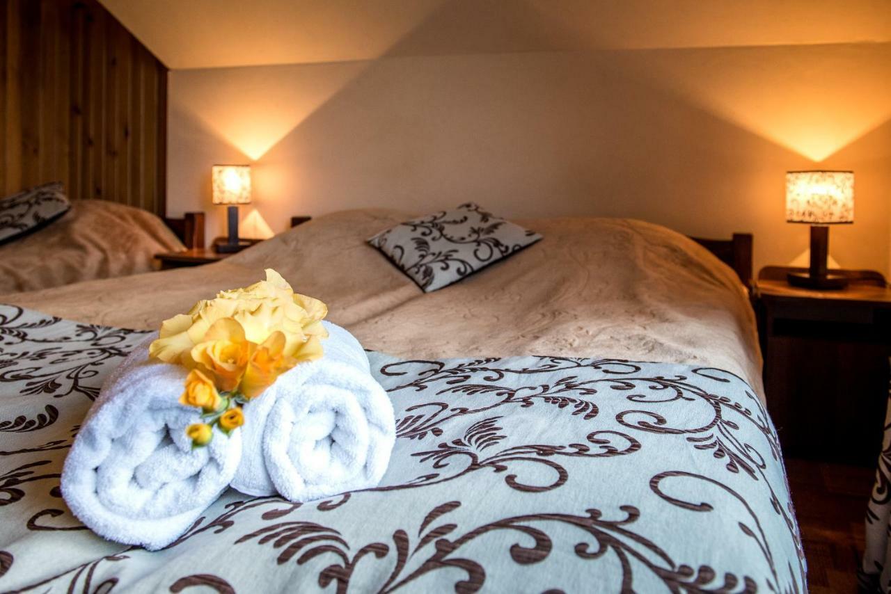 Madejowy Dwor Homestay